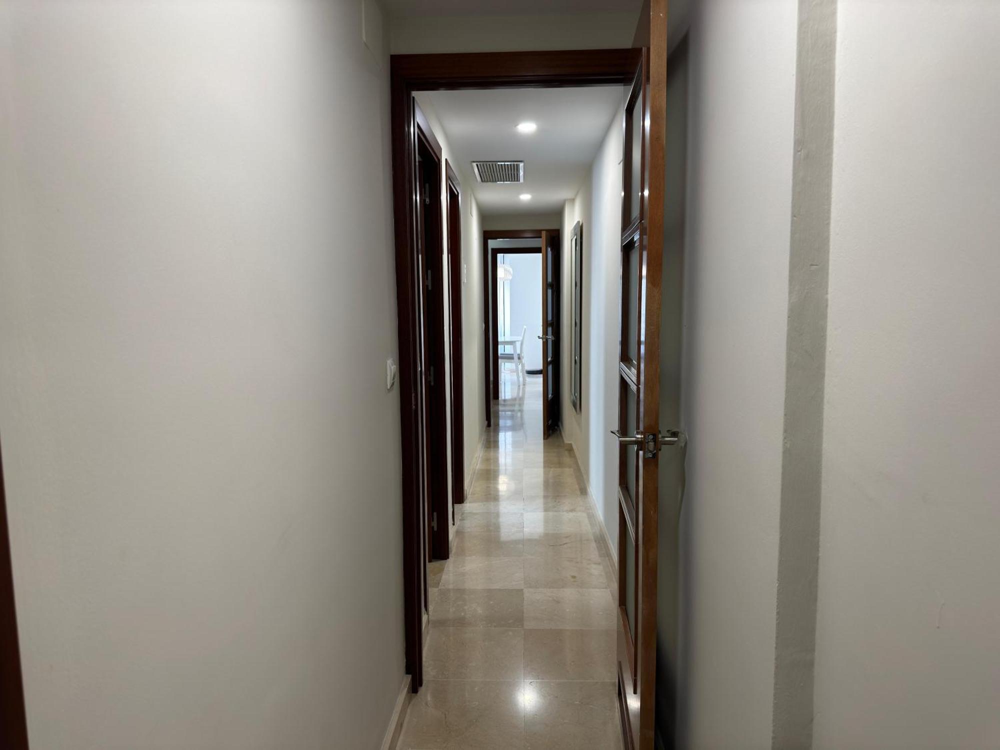 Apartamento Centrico Con Terraza Y Parking Gratuito Cordoba Exterior photo