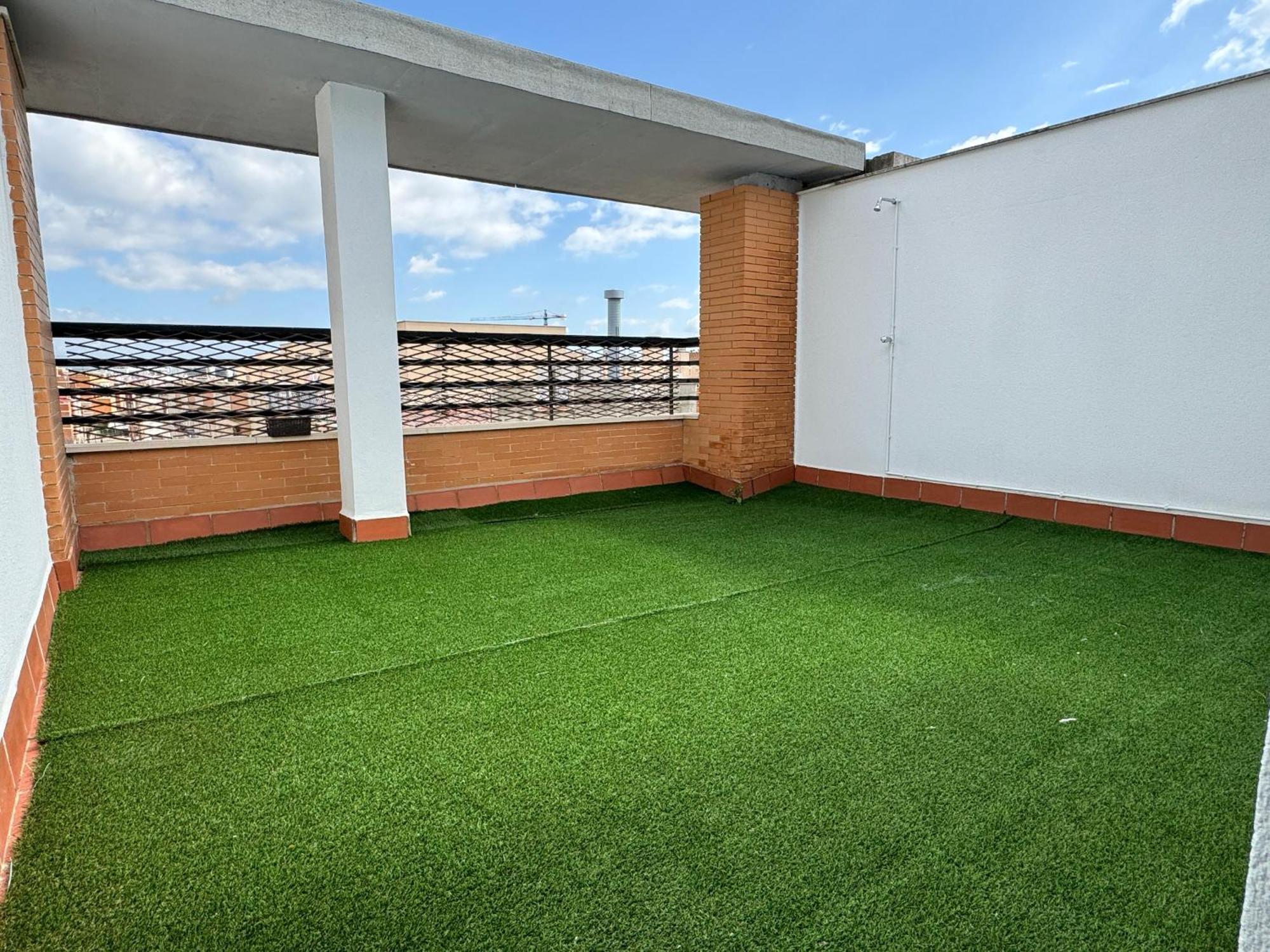Apartamento Centrico Con Terraza Y Parking Gratuito Cordoba Exterior photo